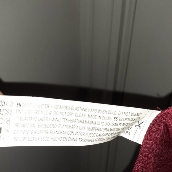 Forever 21  Crushed velvet red burgundy dress - Picture 2 of 3